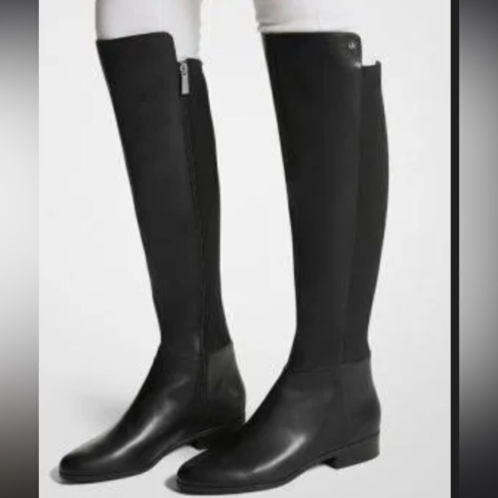 Michael Kors Bromley NWOT Flat Riding Boots Black Knee High Size 5